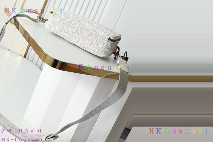 �ڹ̷��ޡ� ��� �޽��� �Ŀ�ġ�� DR 937245